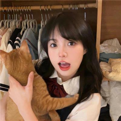 赤月海报